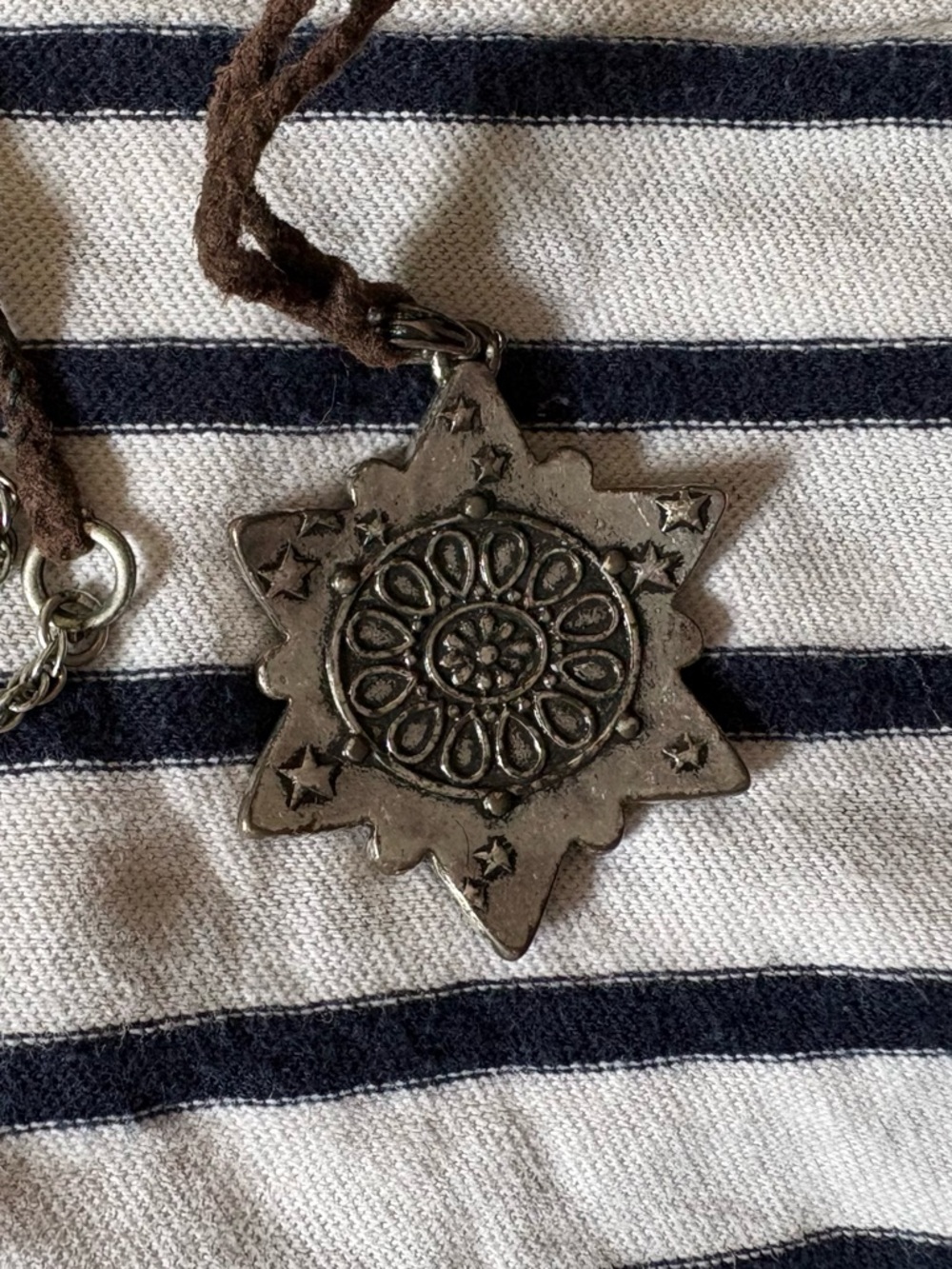 Lucky Brand Turquoise Starburst Pendant on Brown Cord - Picture 9 of 9